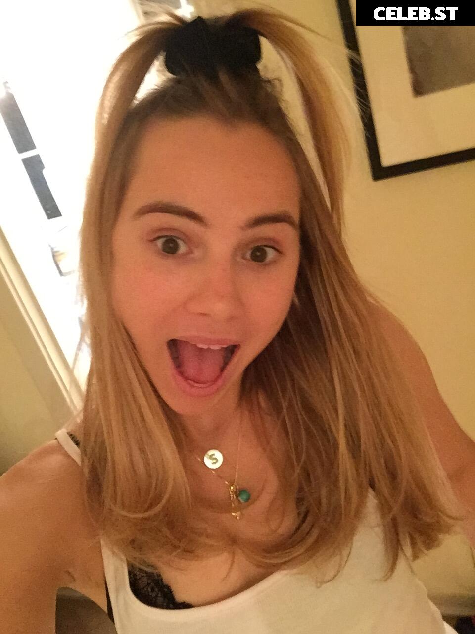 Suki Waterhouse Image 2872731