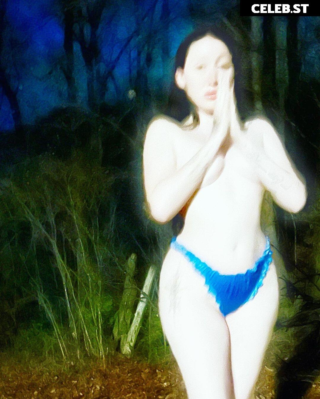 Noah Cyrus Image 2873811