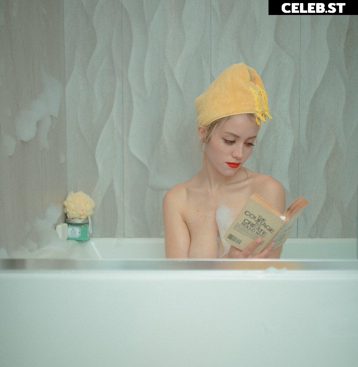 Caylee Cowan Image 2873403