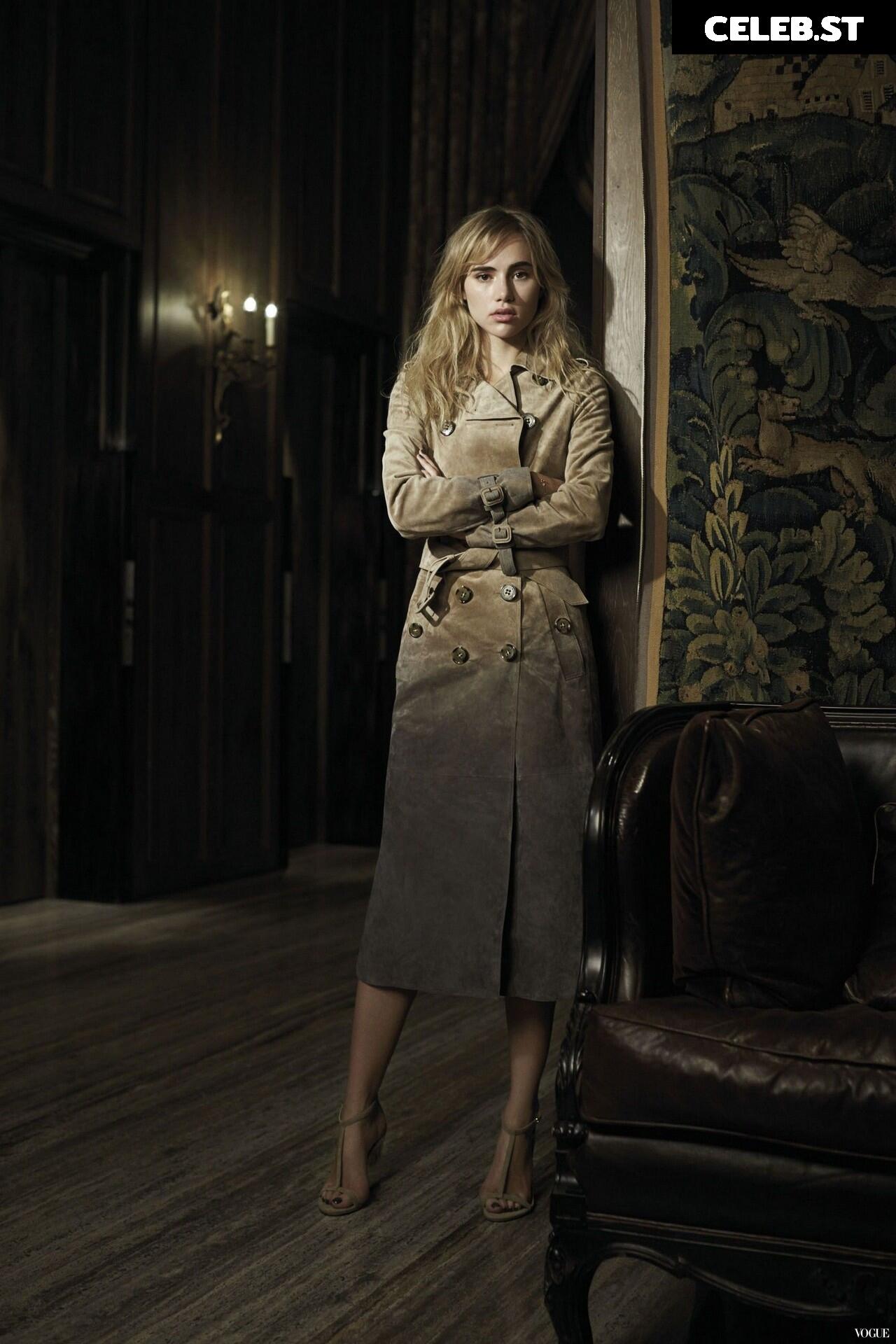 Suki Waterhouse Image 2873778