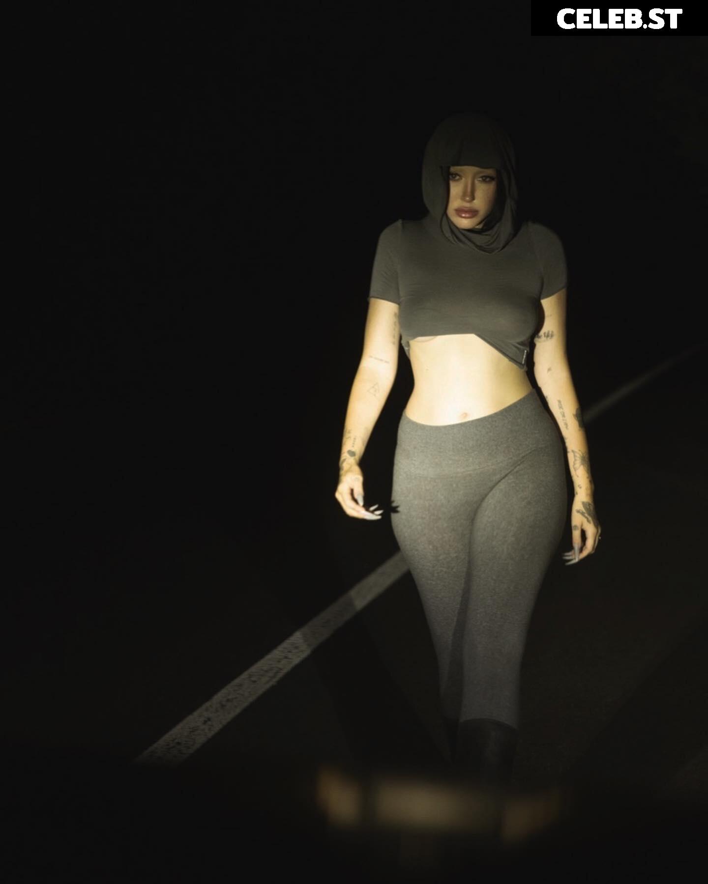 Noah Cyrus Image 2873252