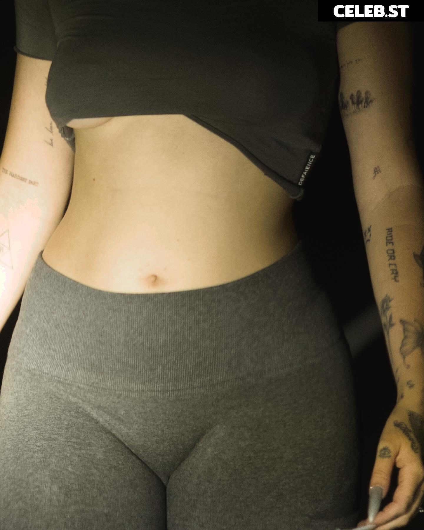 Noah Cyrus Image 2873231