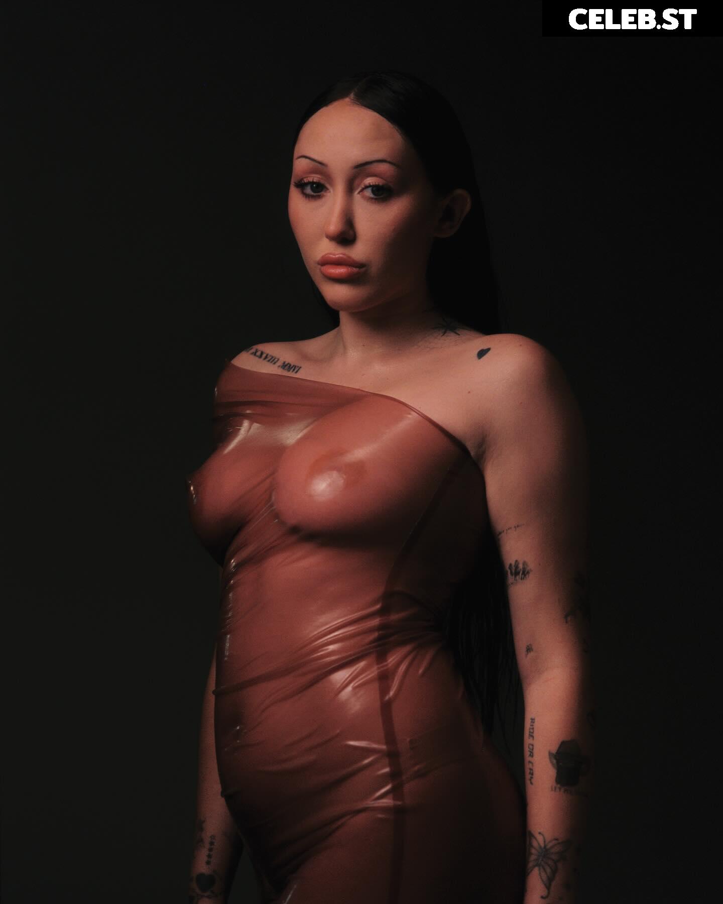 Noah Cyrus Image 2873988