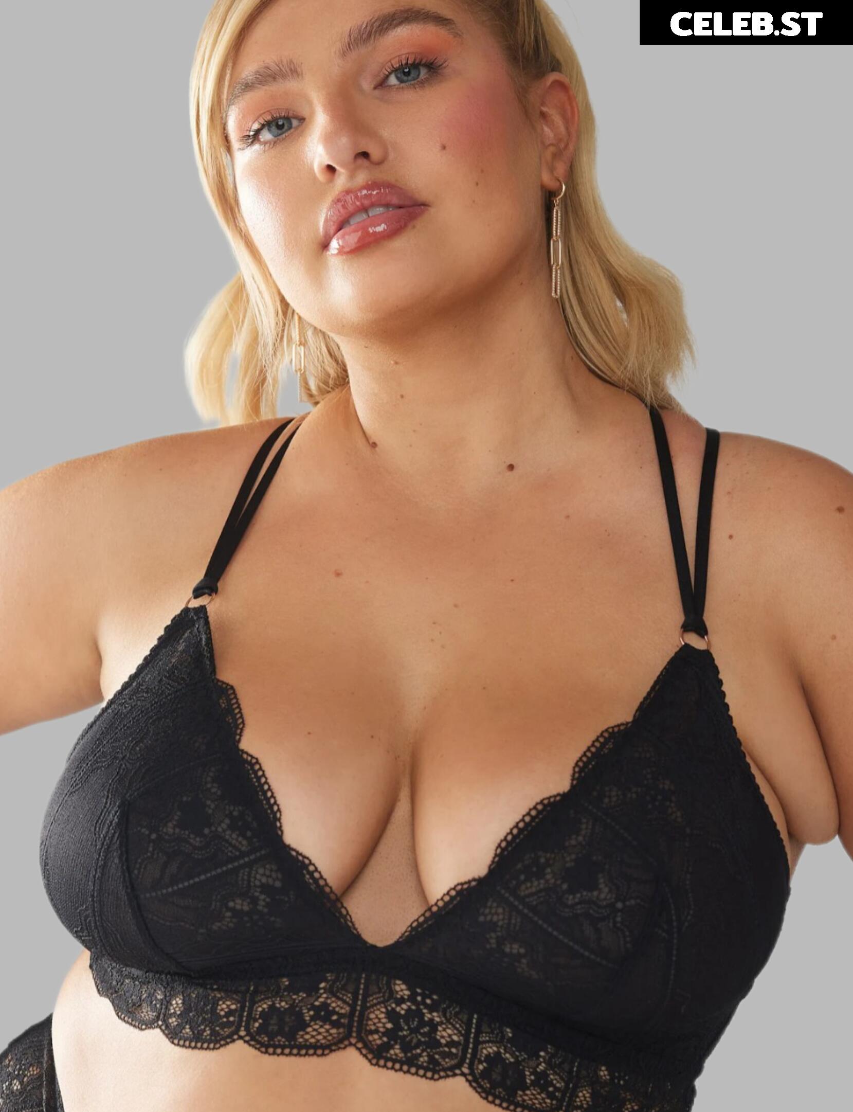 Sarina Nowak Image 2870322