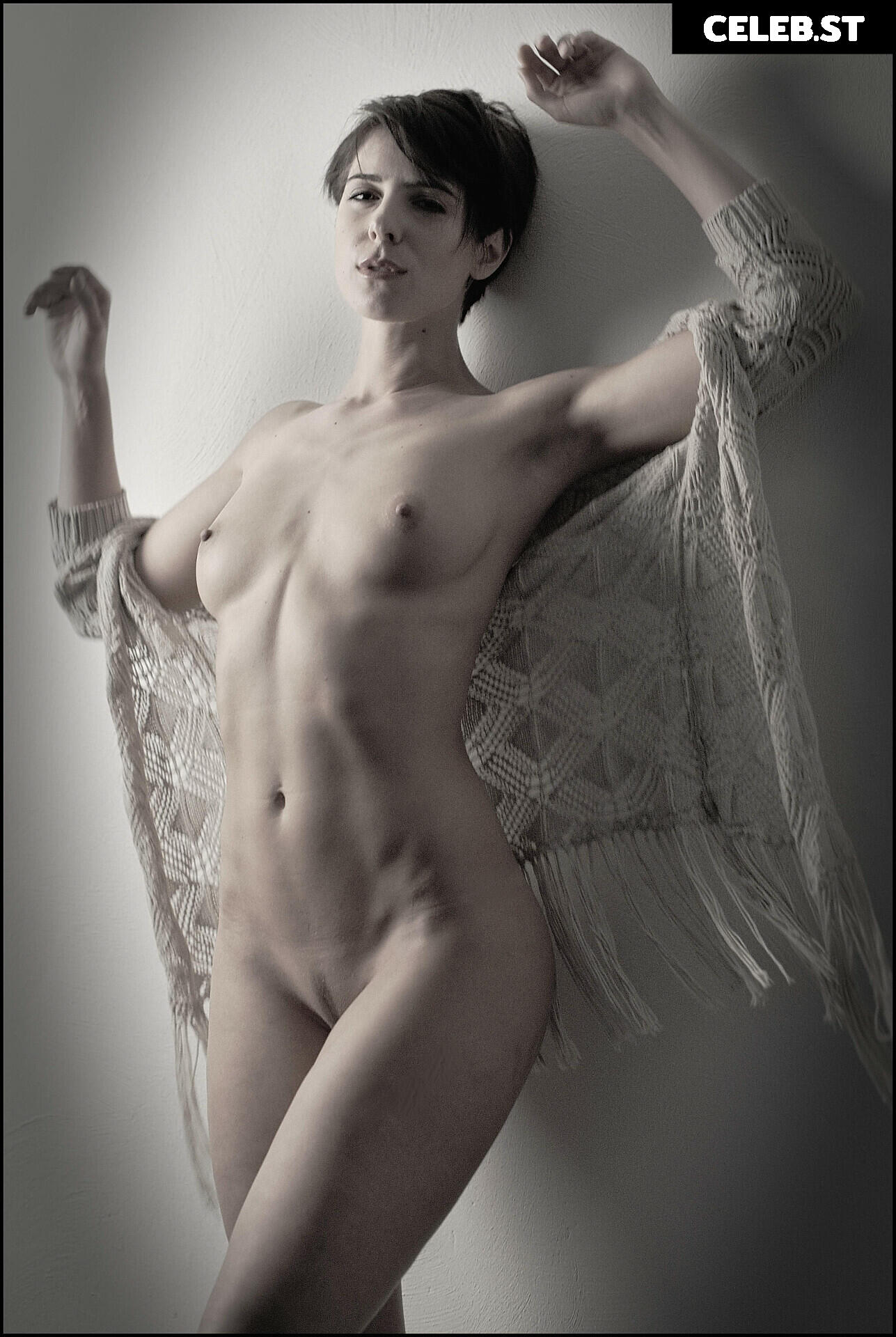 Franzi Skamet Image 2879514