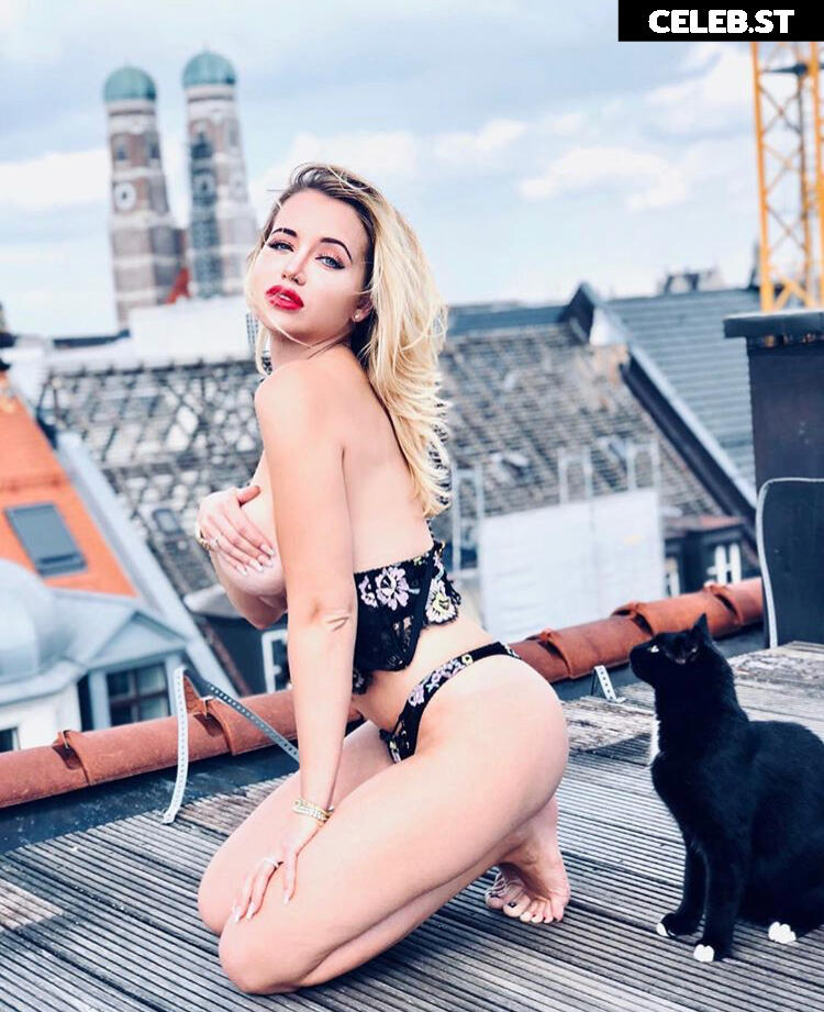 Cathy Lugner Image 2878910