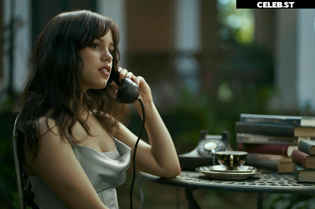 Jenna Ortega Image 2865439