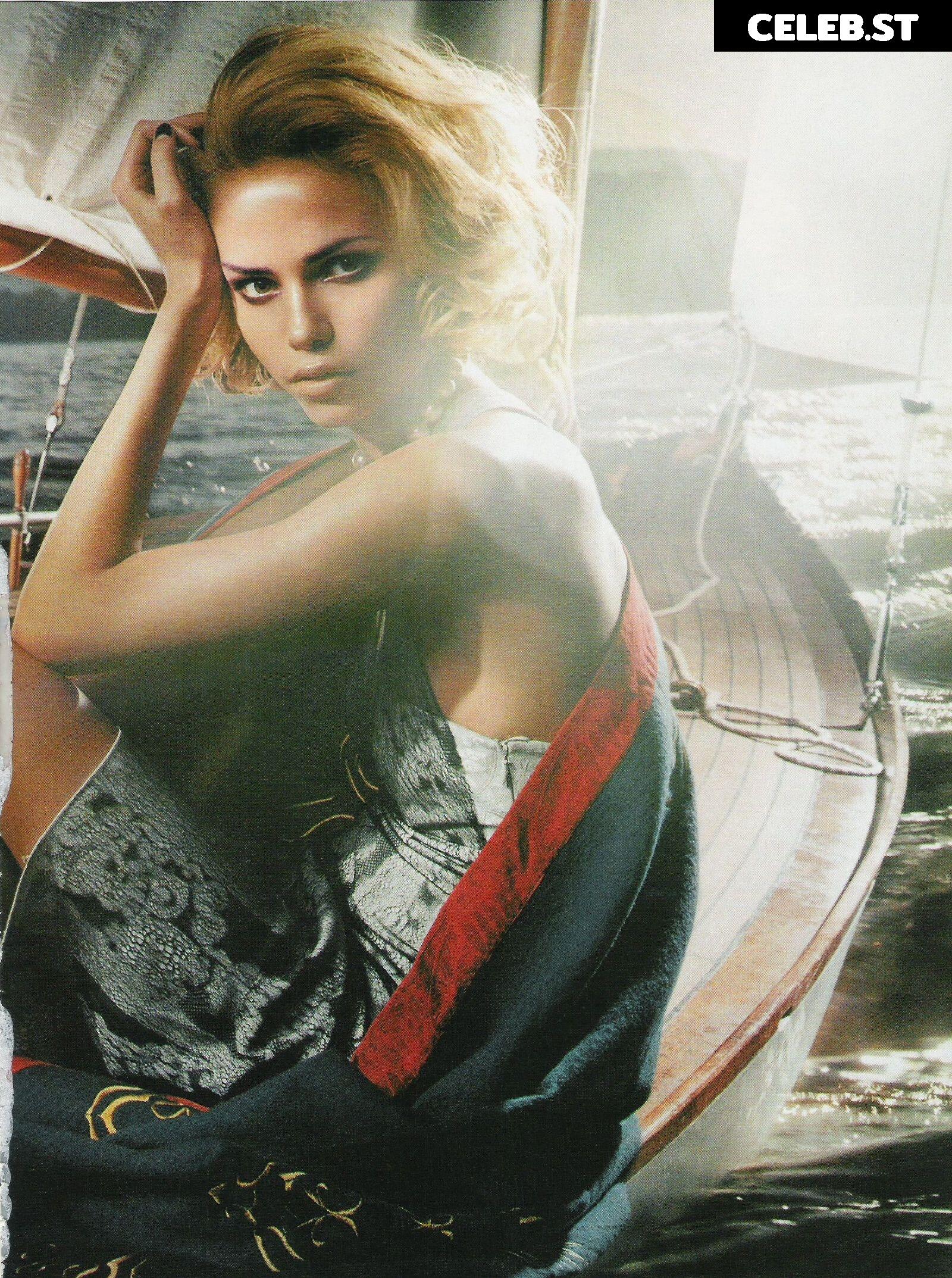 Natasha Poly Image 2865913