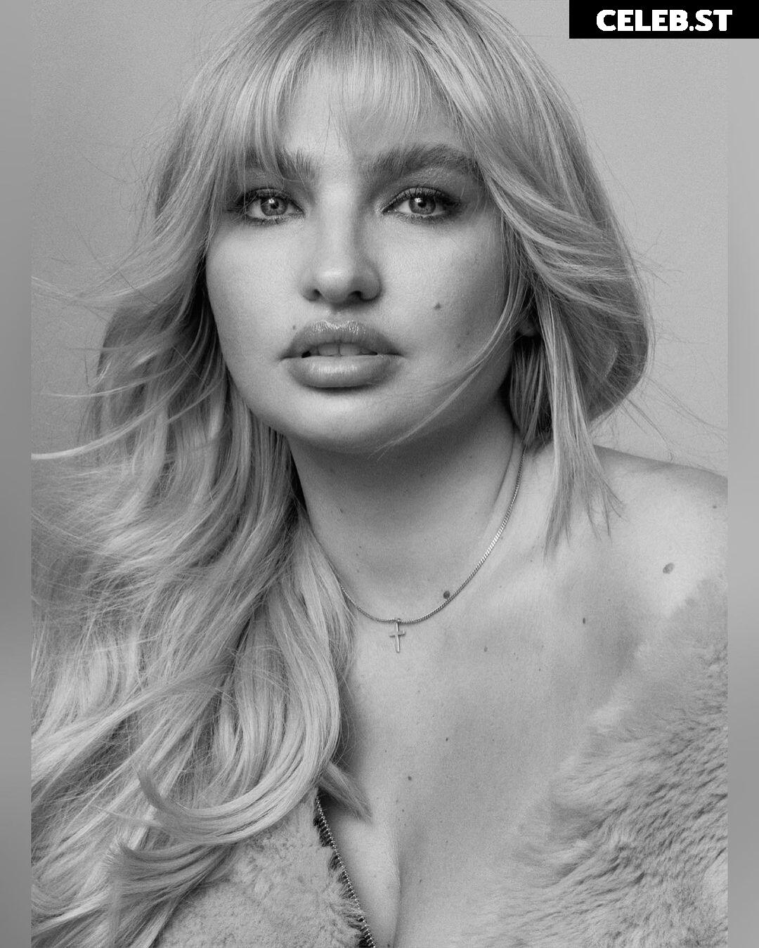 Sarina Nowak Image 2867546