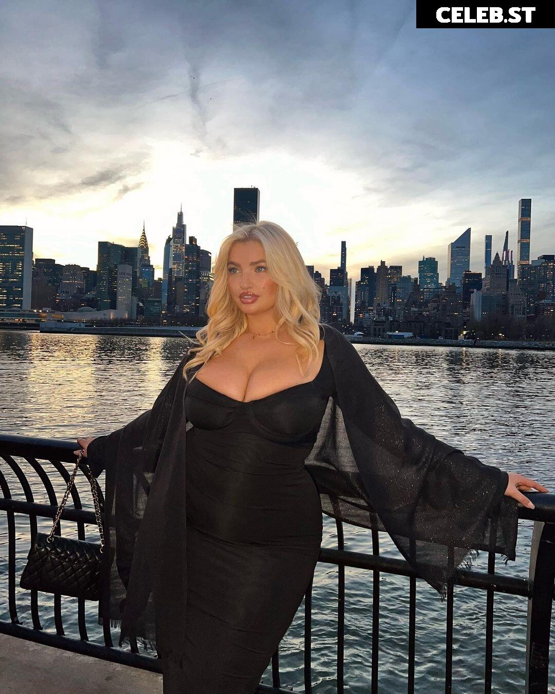 Sarina Nowak Image 2867684