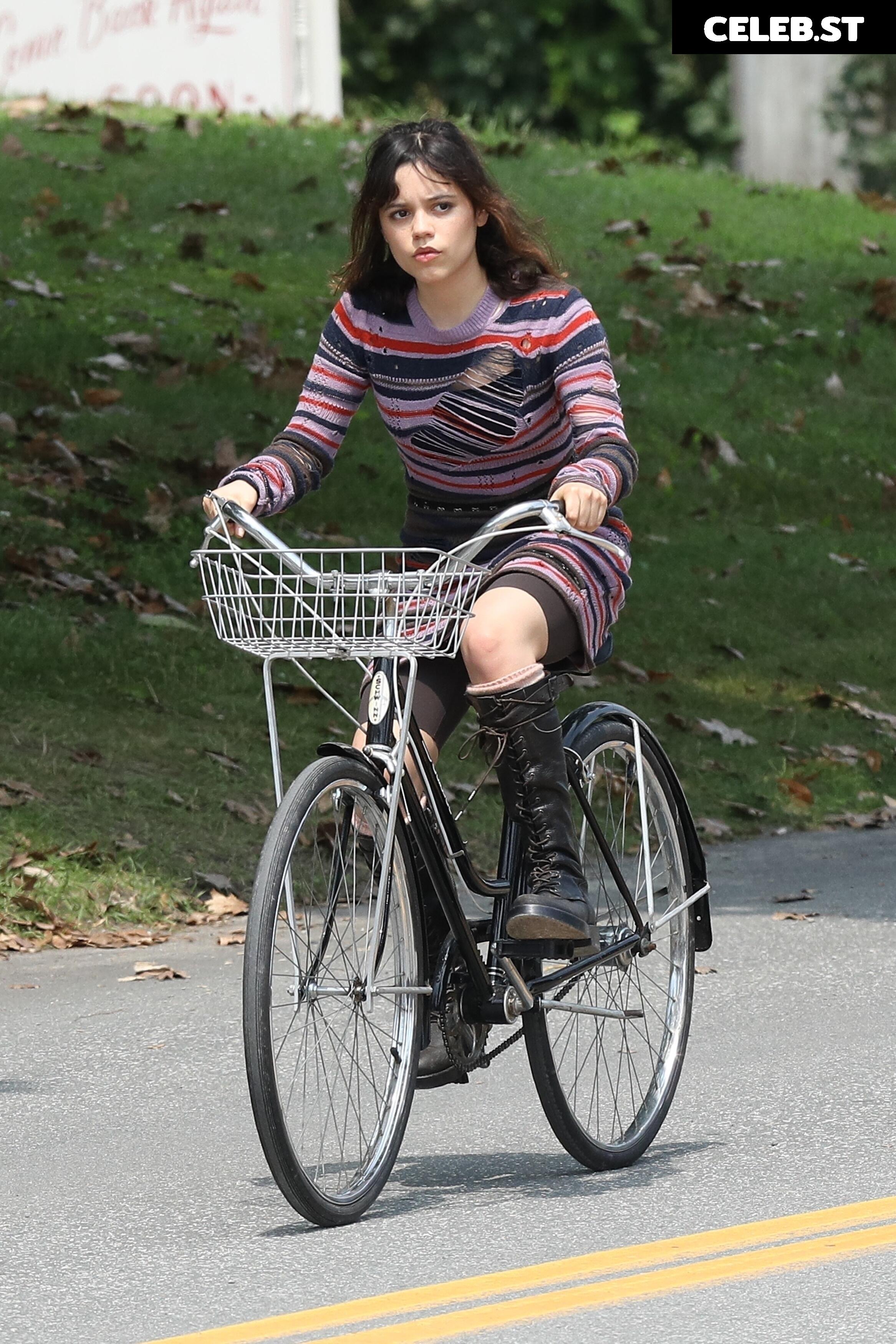 Jenna Ortega Image 2864459