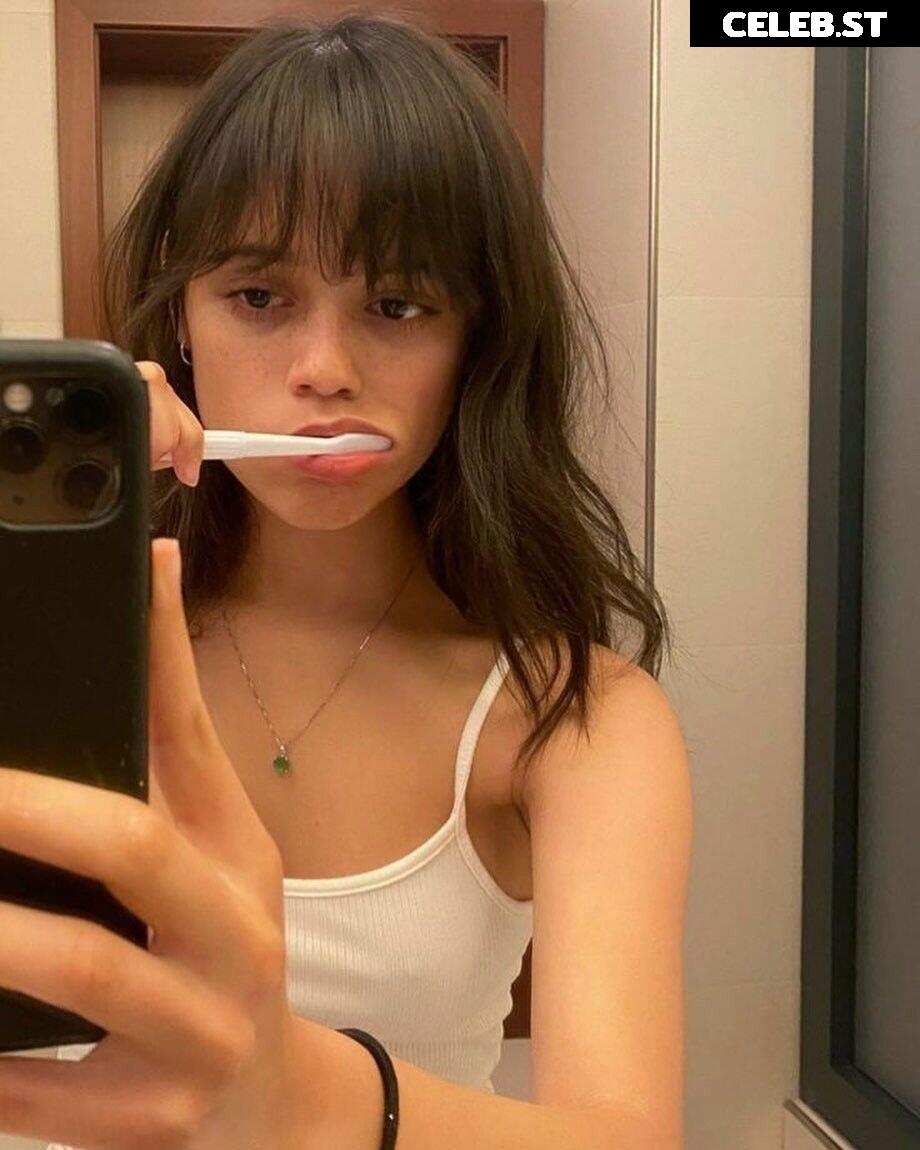 Jenna Ortega Image 2864706