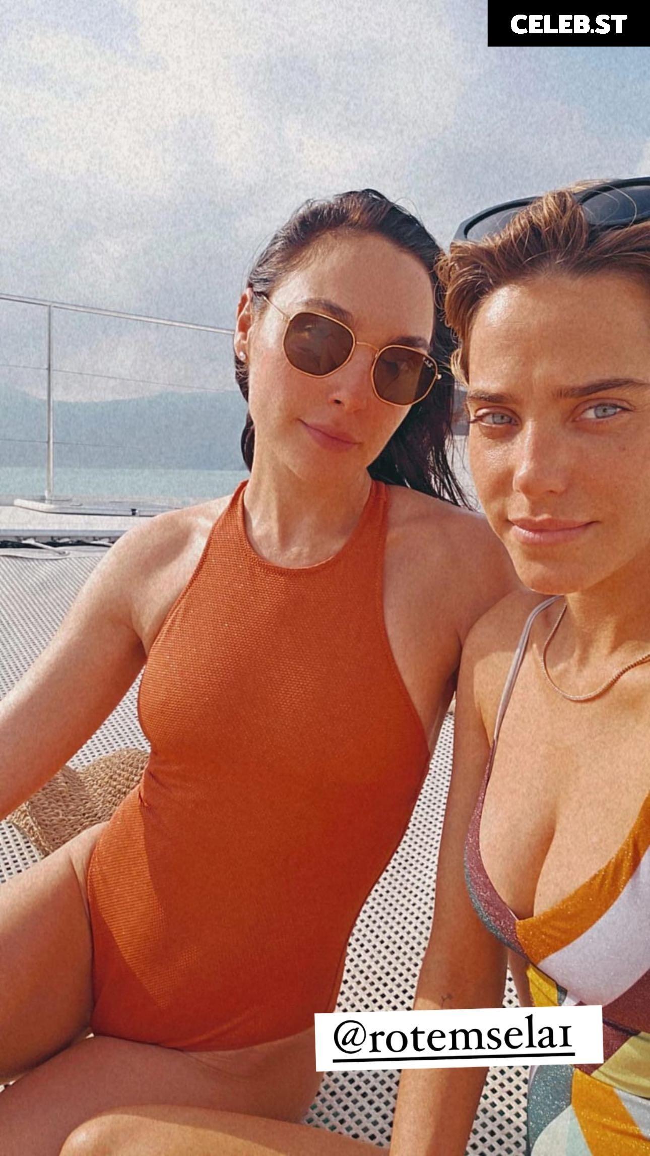 Gal Gadot Image 2862814