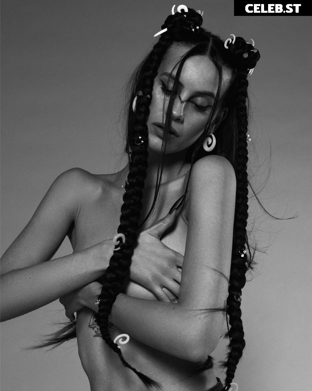 Milena Smit Image 2862977