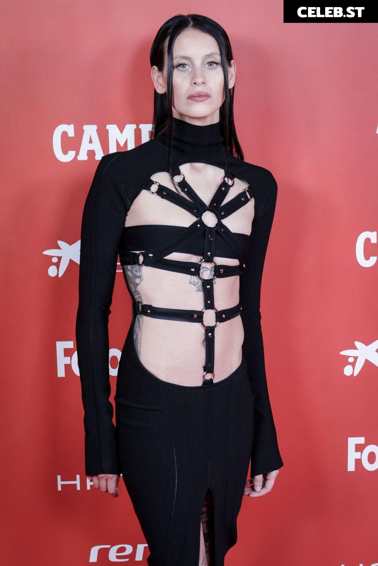 Milena Smit Image 2863150