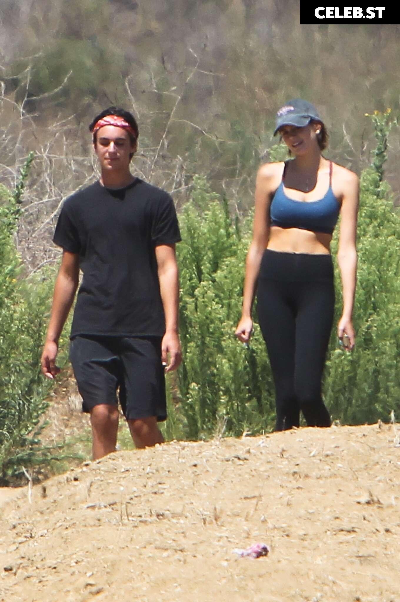 Kaia Gerber Image 2868423