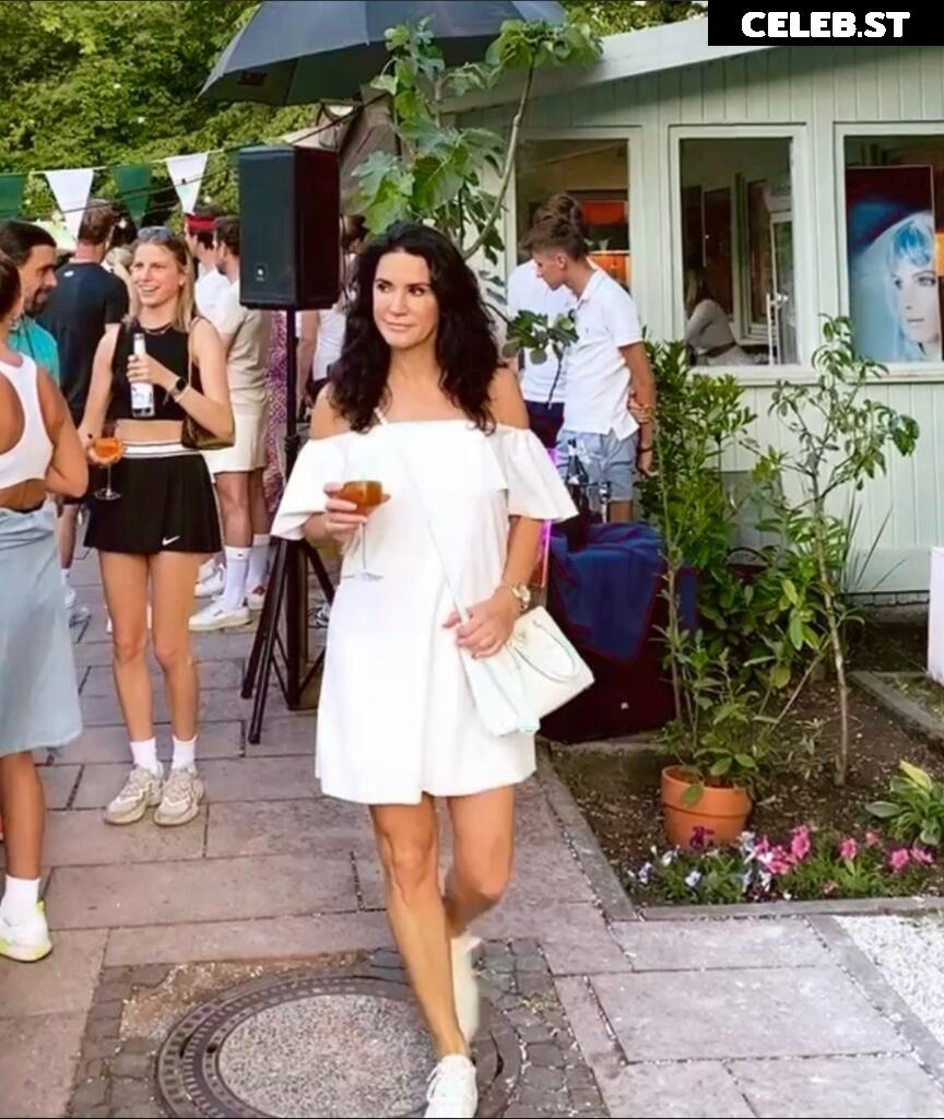 Mariella Ahrens Image 2856640