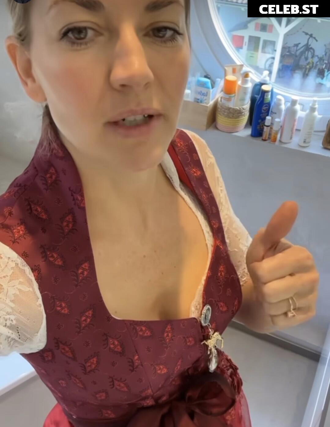 Nina Bott Image 2856262