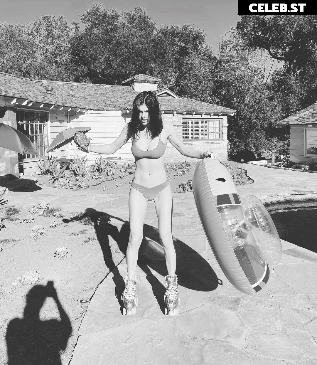 Alexandra Daddario Image 2857619