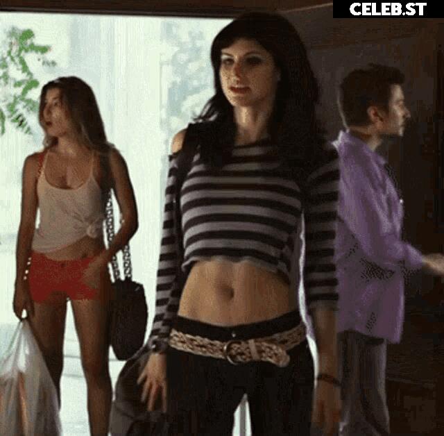 Alexandra Daddario Image 2857985