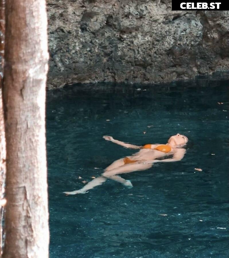 Salma Hayek Image 2854365