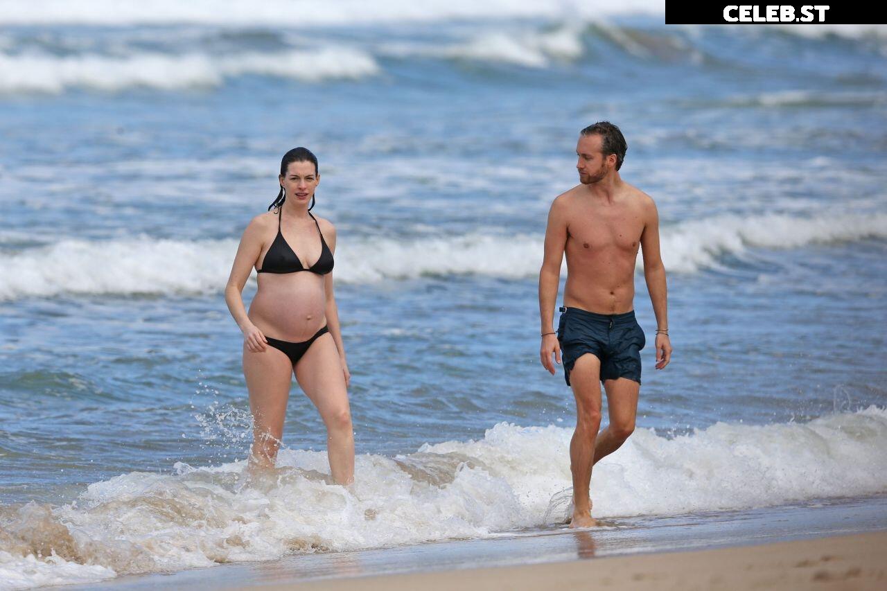 Anne Hathaway Image 2851893