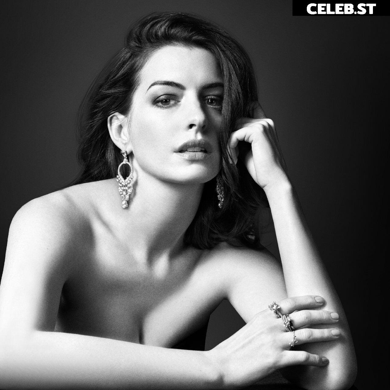 Anne Hathaway Image 2851738