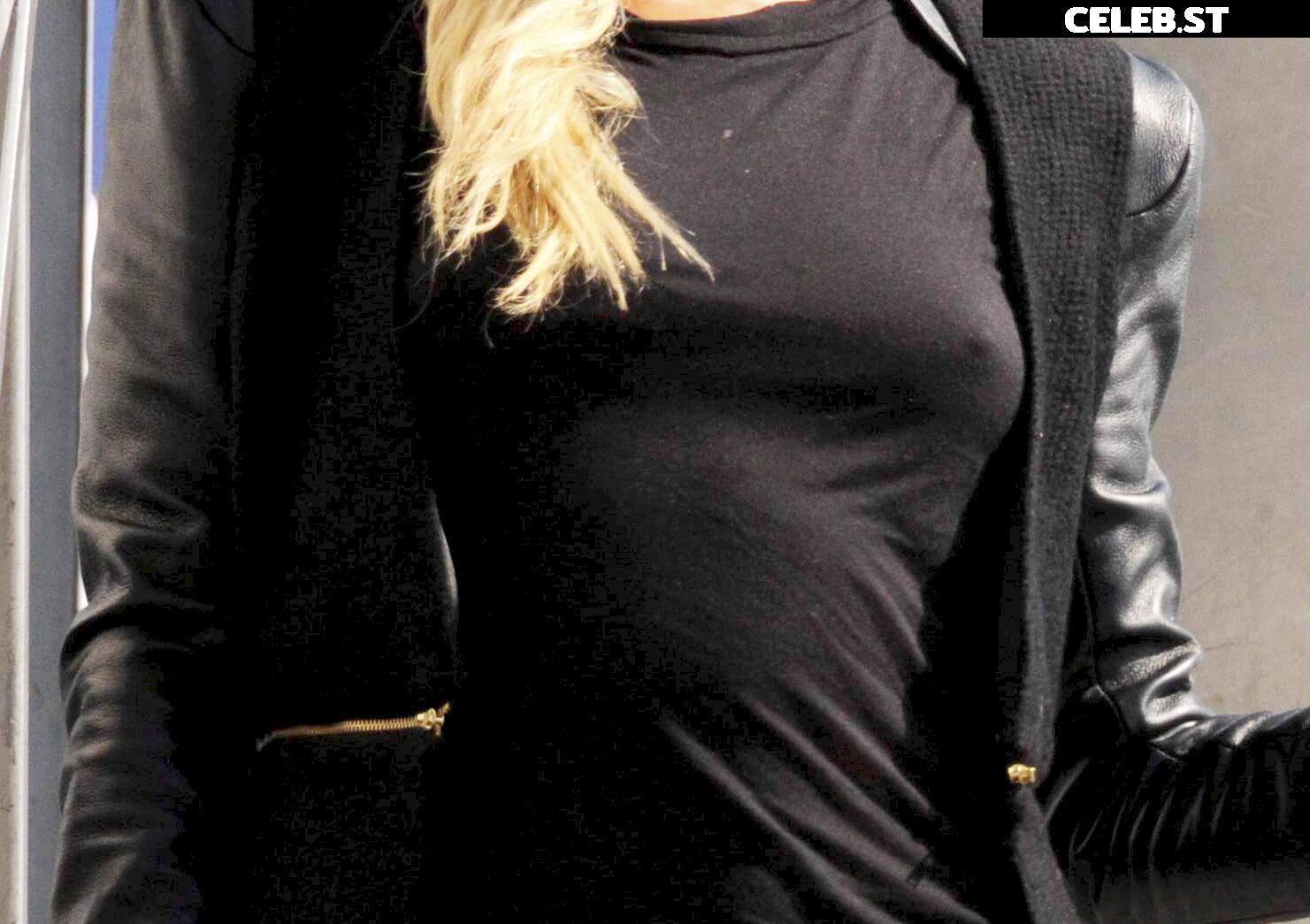 Paris Hilton Image 2851251