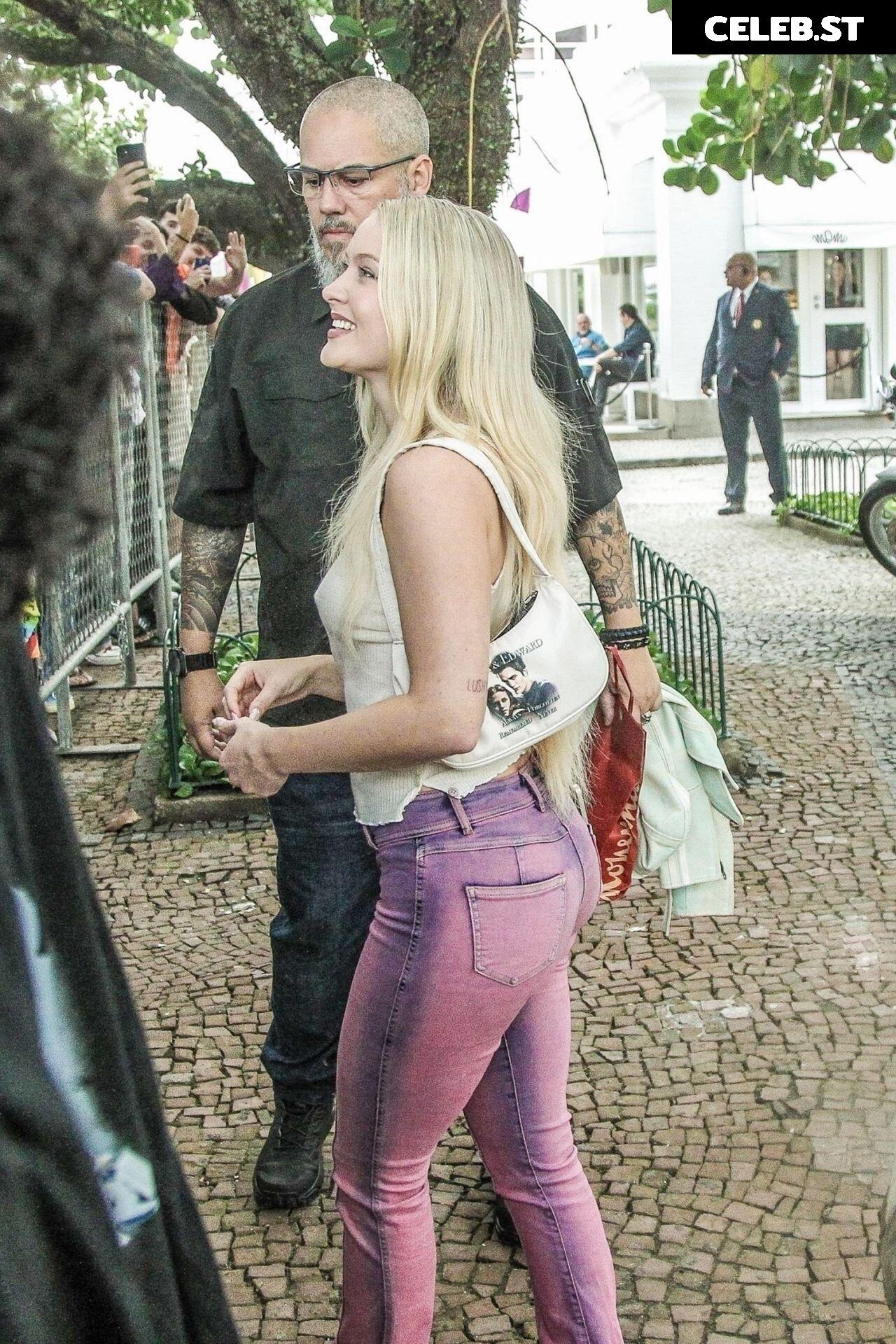 Zara Larsson Image 2851271