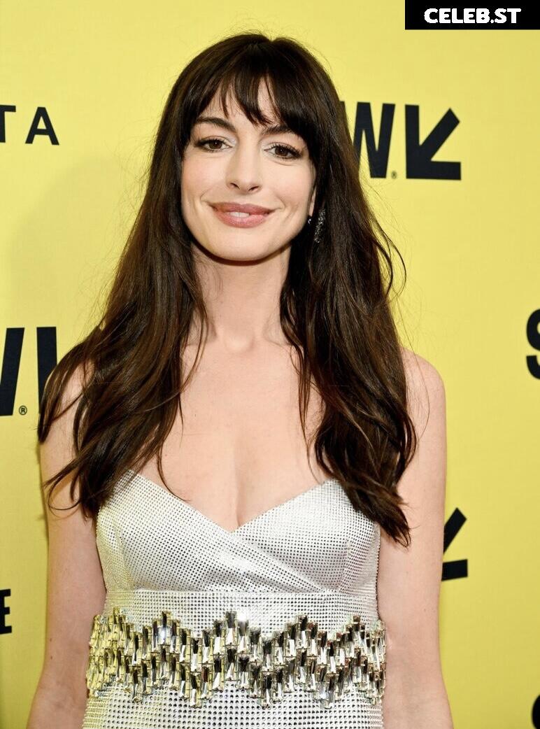 Anne Hathaway Image 2852590