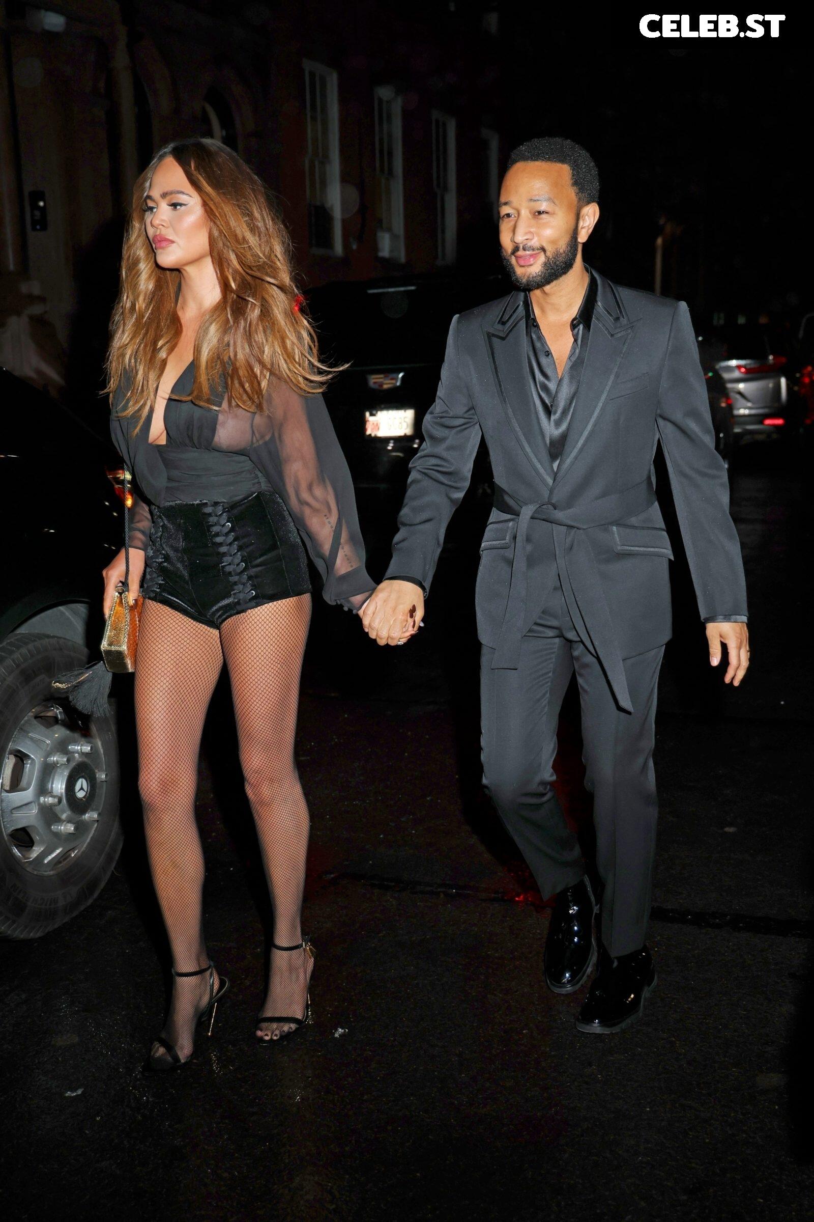 Chrissy Teigen Image 2852795