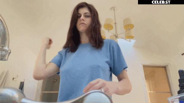 Alexandra Daddario Image 2852602