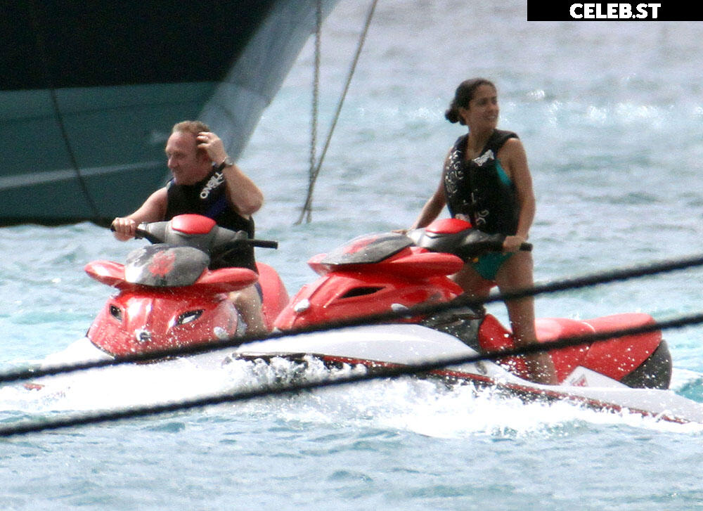 Salma Hayek Image 2852108