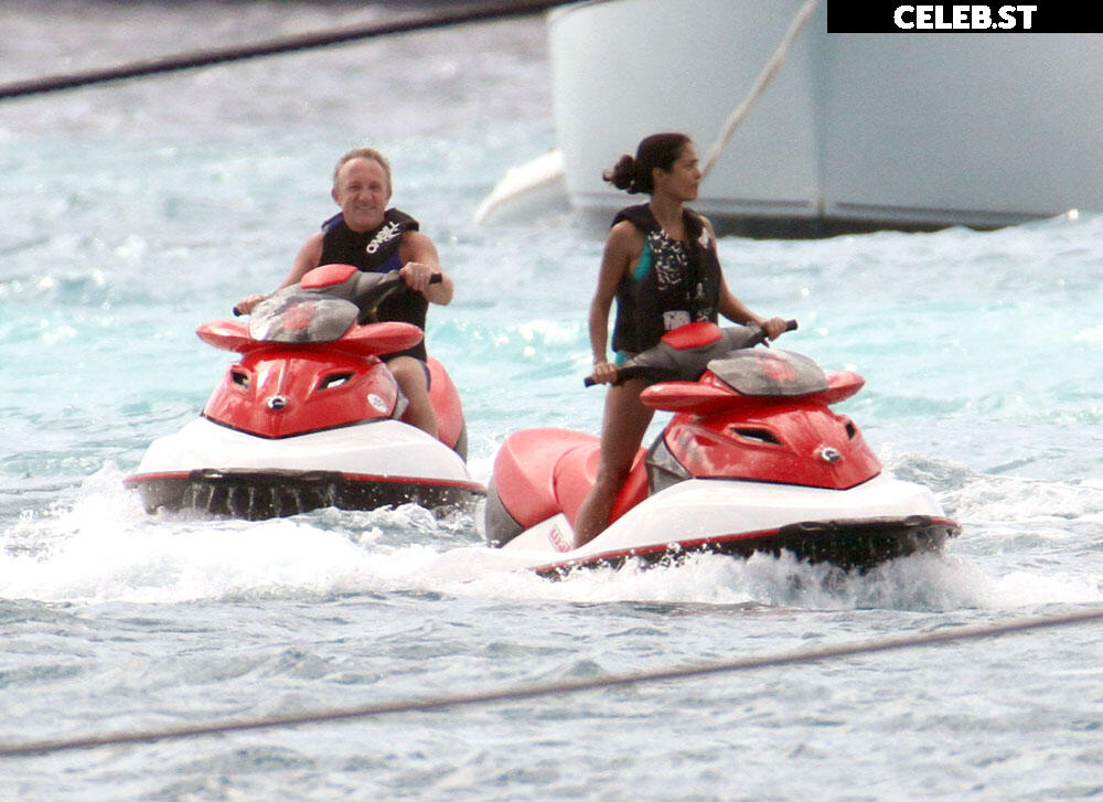 Salma Hayek Image 2852081