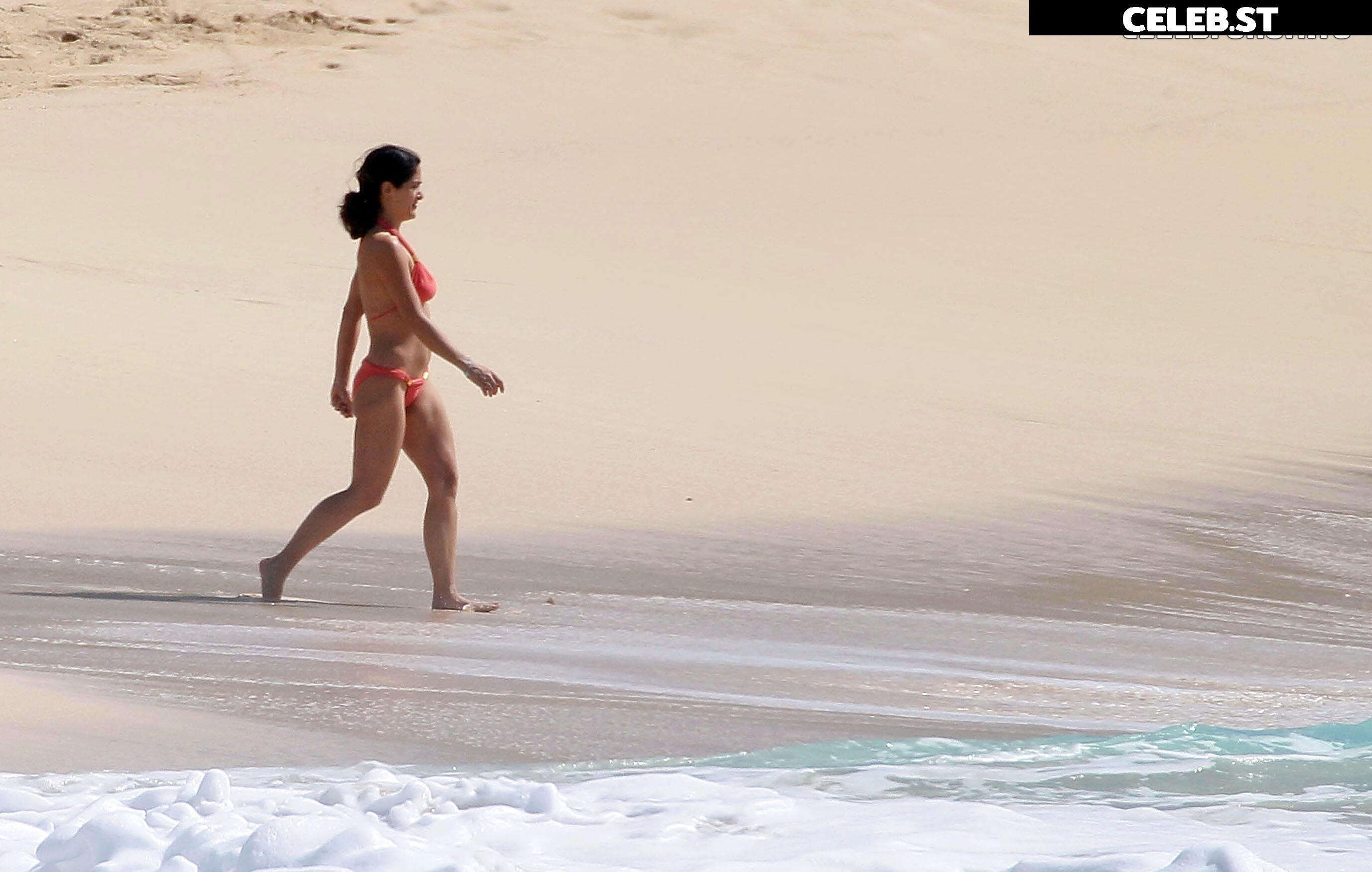 Salma Hayek Image 2852019