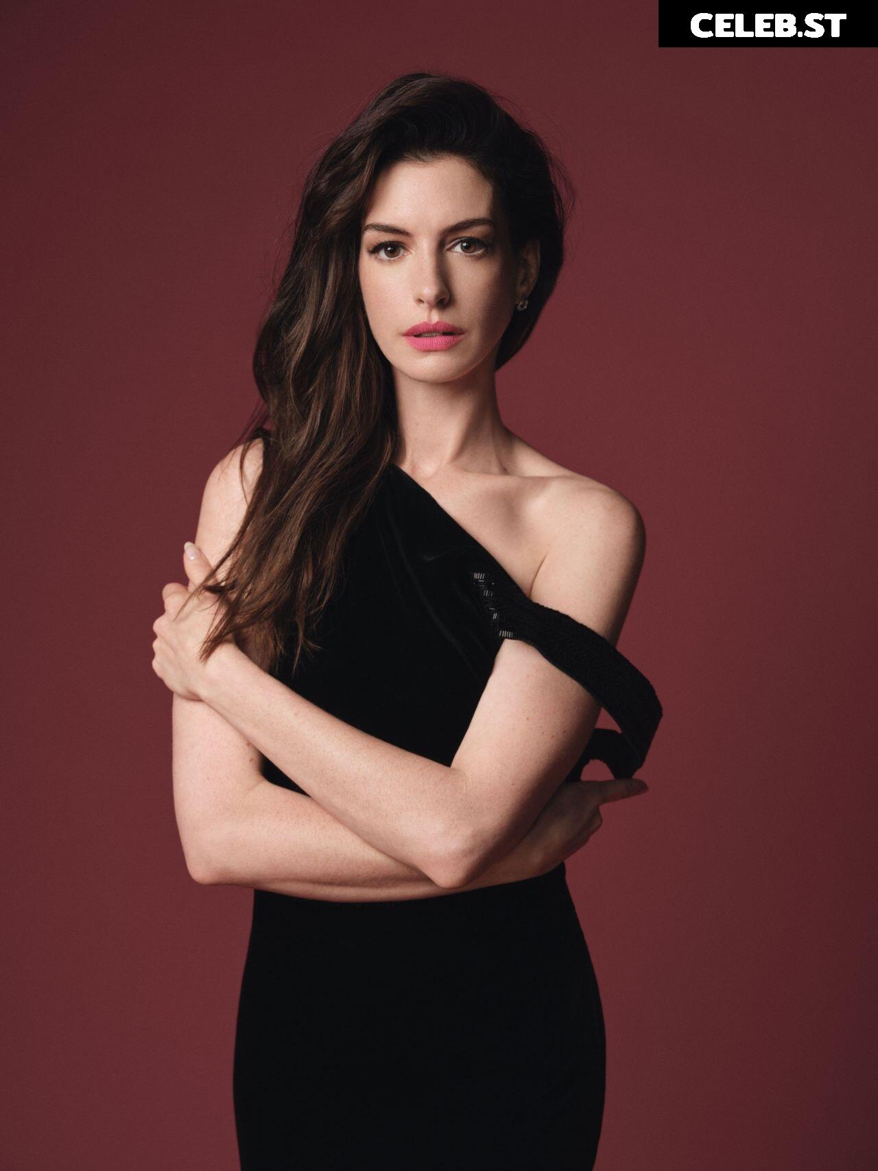 Anne Hathaway Image 2852270