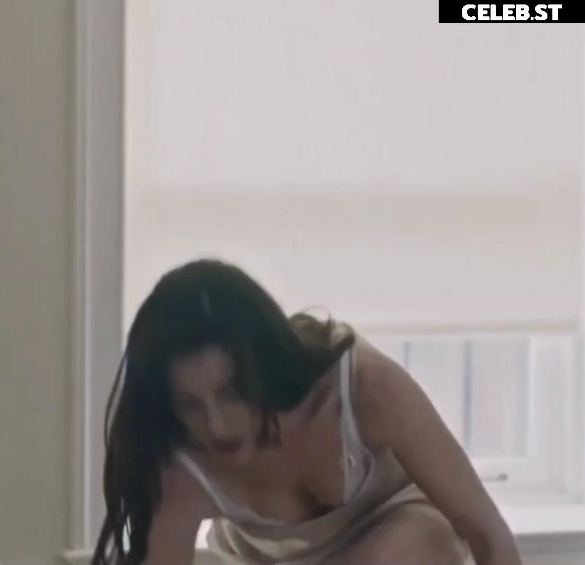 Anne Hathaway Image 2852986