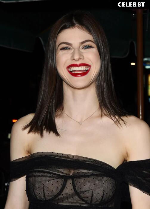 Alexandra Daddario Image 2853805