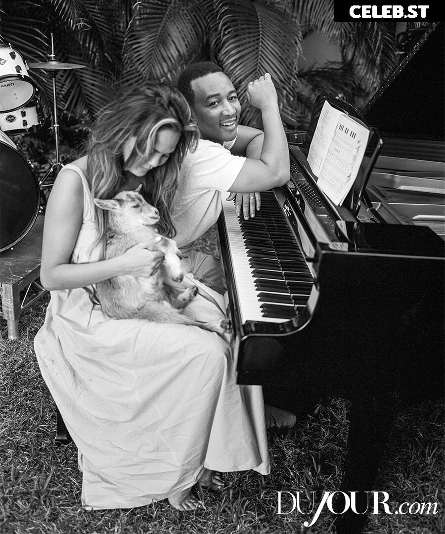 Chrissy Teigen Image 2853781