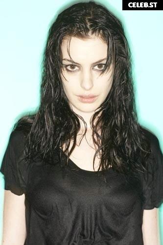 Anne Hathaway Image 2853183