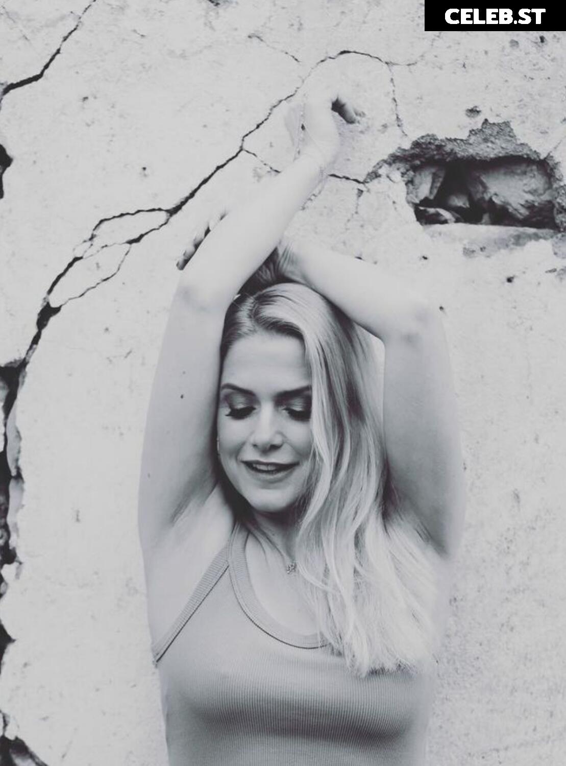 Jeanette Biedermann Image 2850525