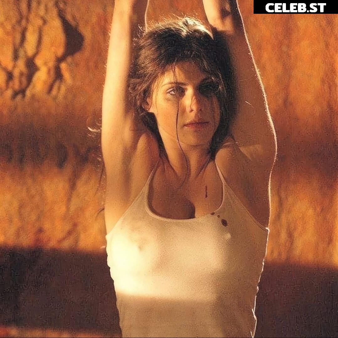 Alexandra Daddario Image 2858193