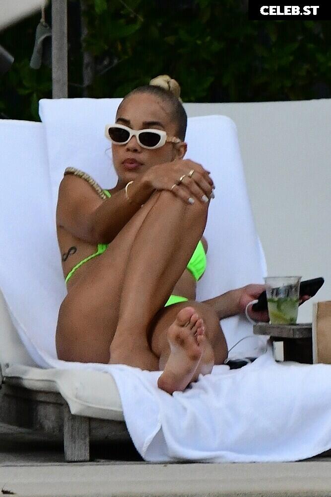 Jasmine Sanders Image 2846518