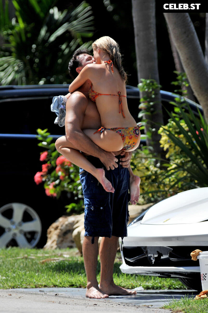 Joanna Krupa Image 2846405