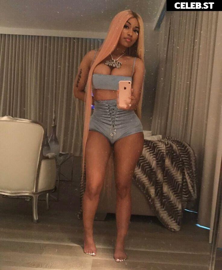 Nicki Minaj Image 2844764