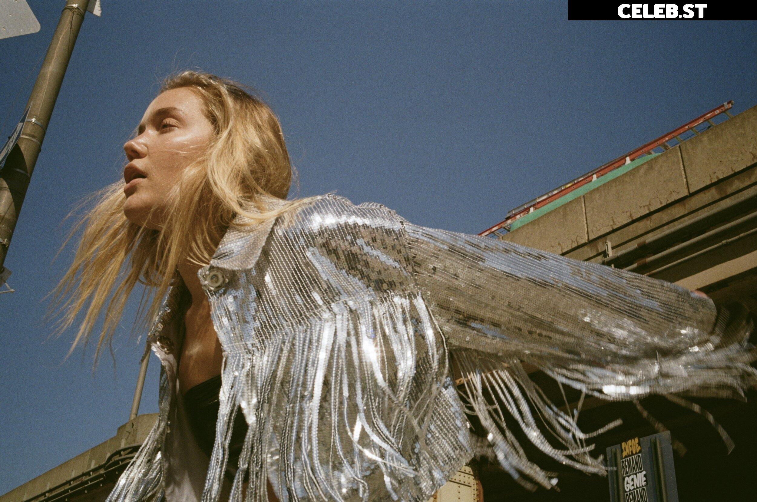 Olivia Ponton Image 2841735