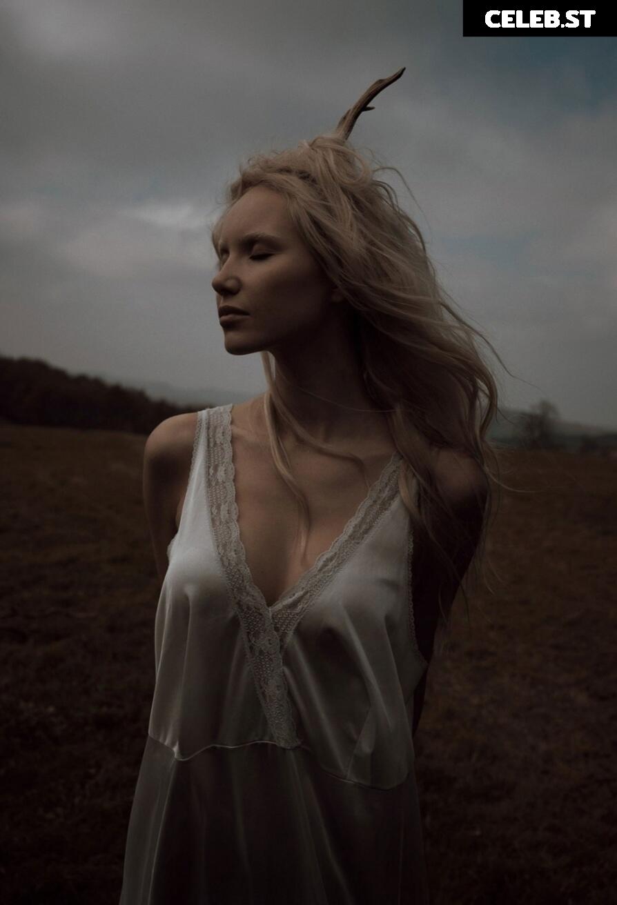 celinealbar Image 2834358