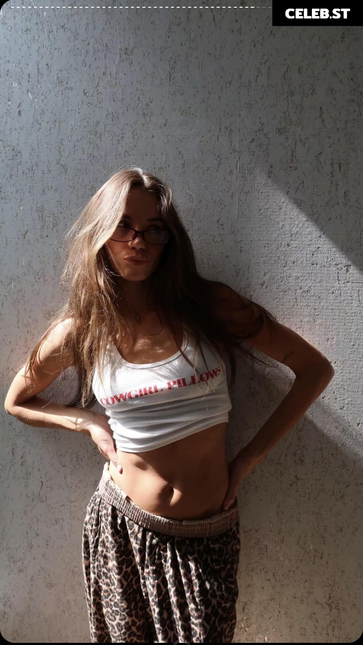 Sadie Mckenna Image 2834294