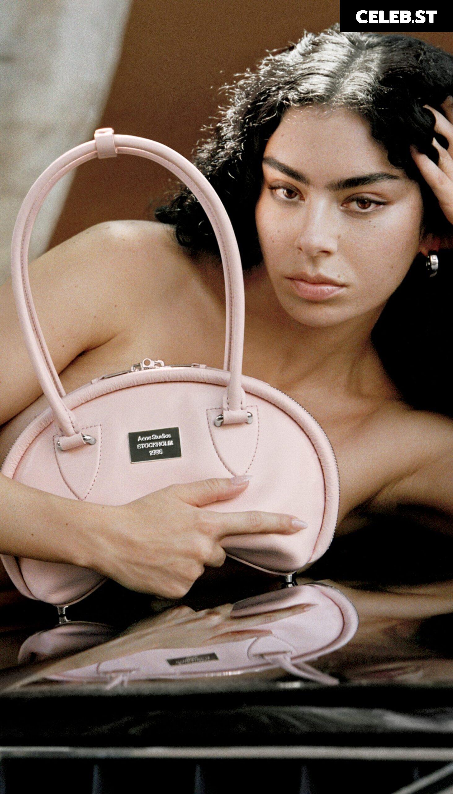 Charli XCX Image 2831809