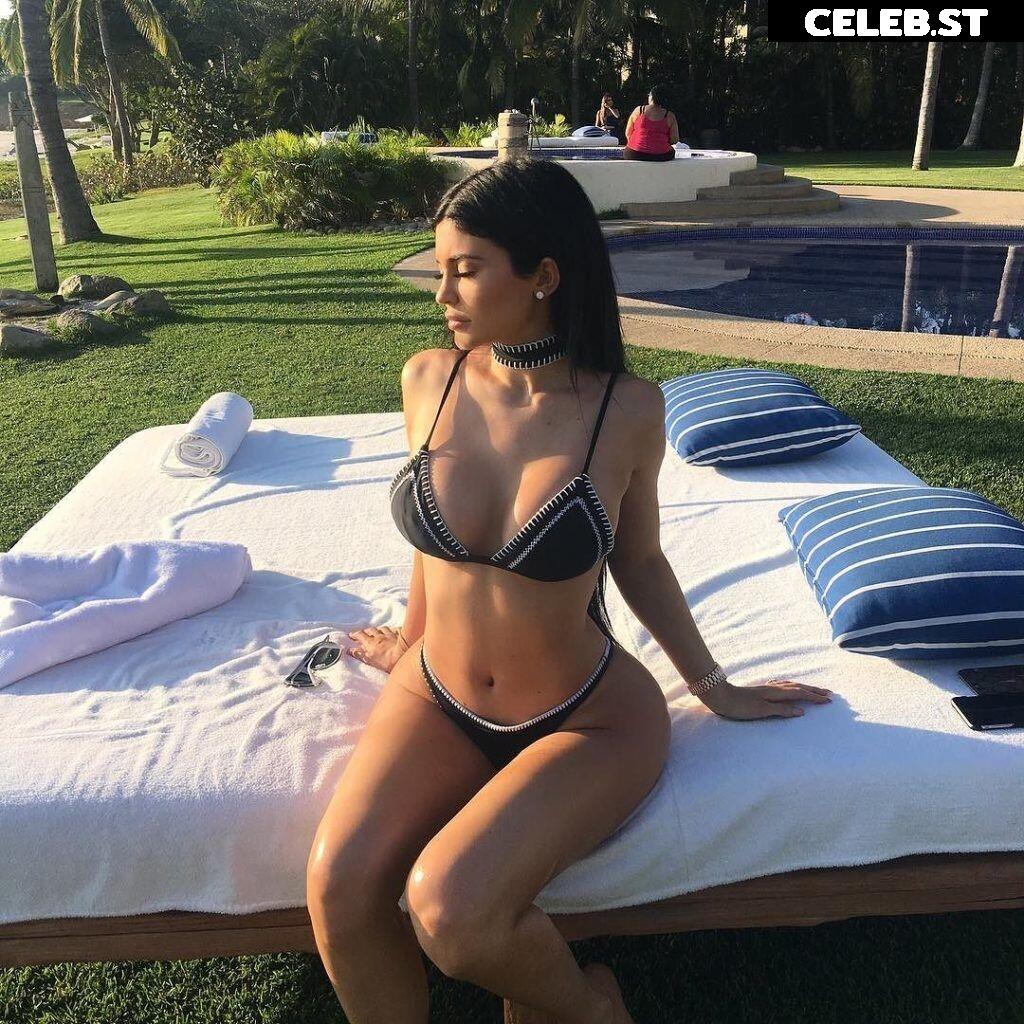 Kylie Jenner Image 2831583
